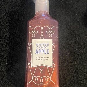 Bath & Body Works Winter Candy Apple Creamy Luxe Hand Soap - Red